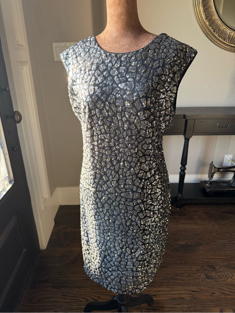 H&M Premium Black Silver Sequin Mosaic Sheath Scoop Back Cocktail Dress Medium
